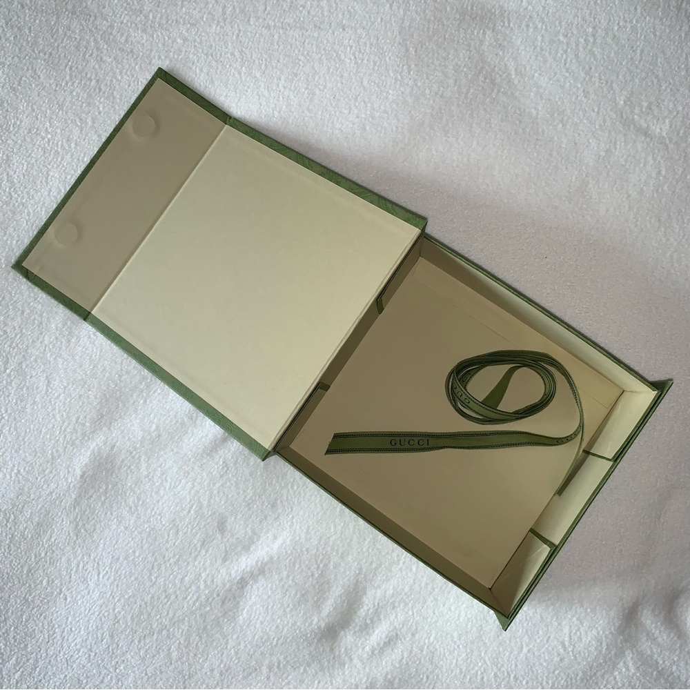 NEW! GUCCI Gift Box with Magnetic Flap Closure, GORGEOUS - Picture 14 of 16